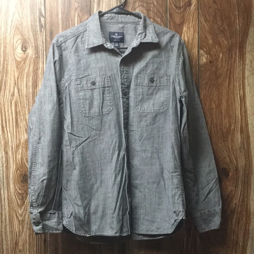 American Eagle 🦅 long sleeve shirt